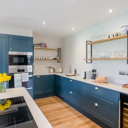 3 Bed In Oc-s40250